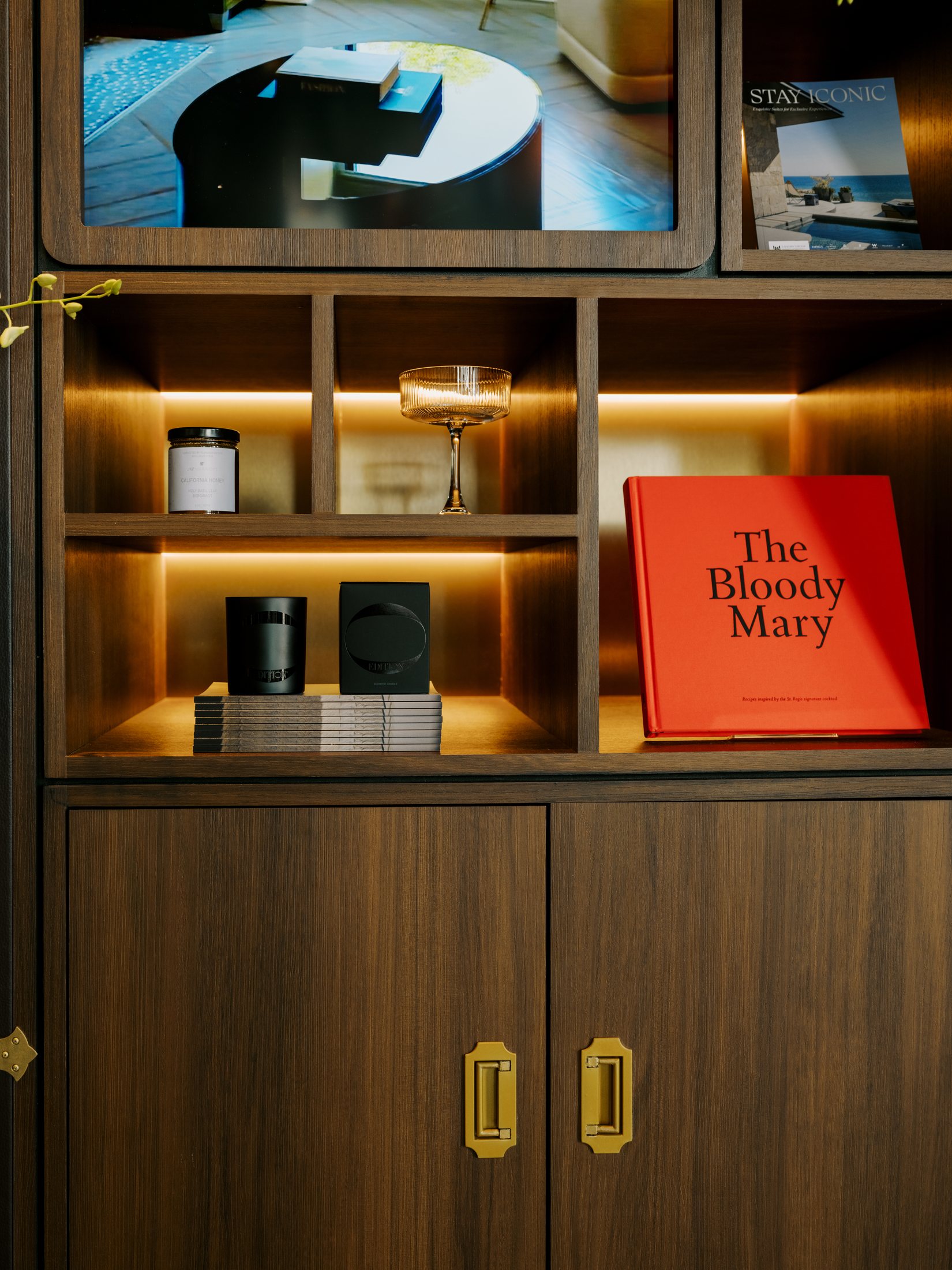 Luxury Group reading and gifting display